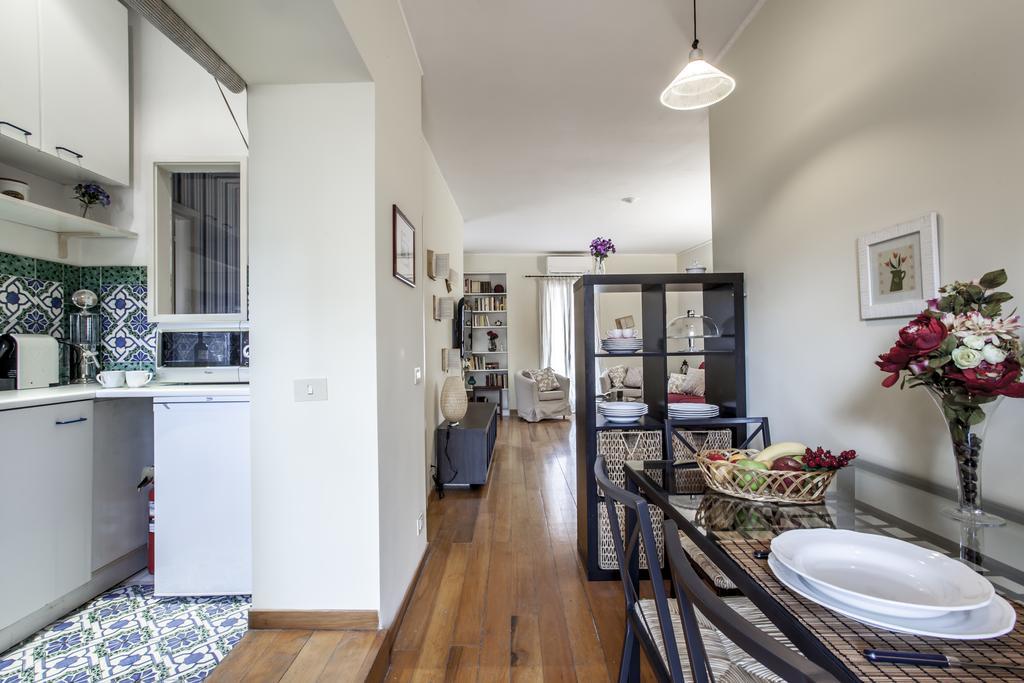 Appartement Domus Colosseum Rome